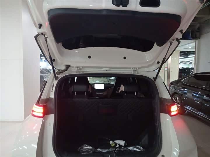 Фото 19 - BYD Seagull