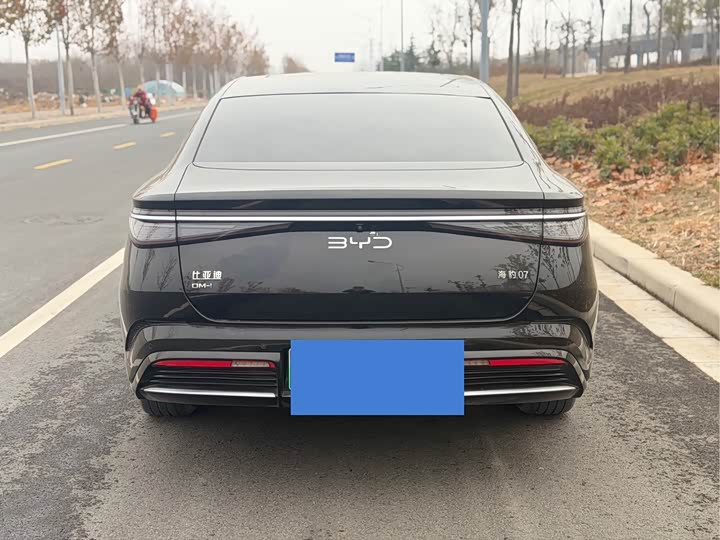 Фото 9 - BYD Seal 07 DM-i Hybrid