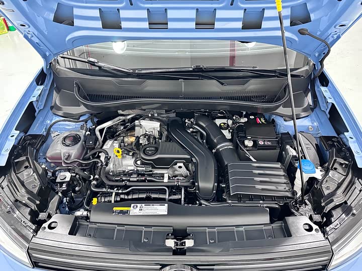 Фото 10 - Volkswagen Tharu