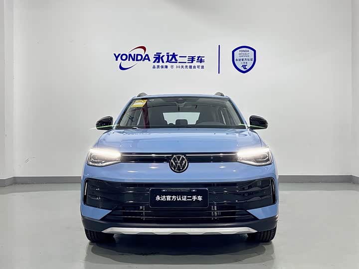 Фото 7 - Volkswagen Tharu