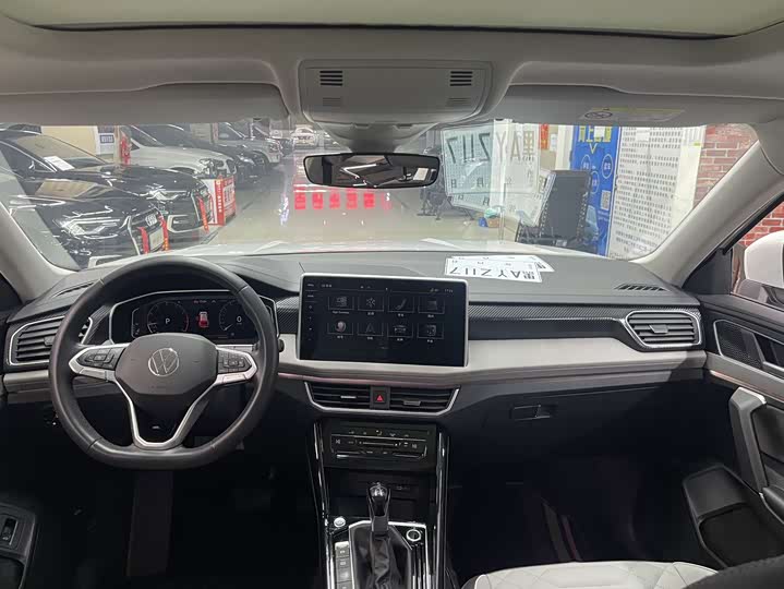 Фото 15 - Volkswagen Tayron