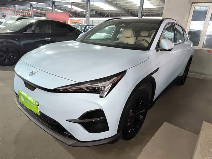 Фото 1 - BAIC Arcfox Alpha T5