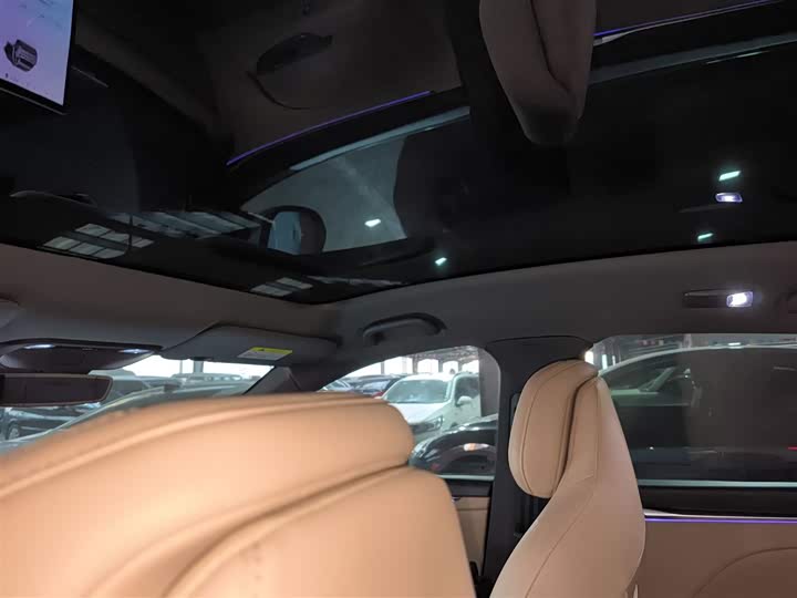 Фото 18 - BAIC Arcfox Alpha T5