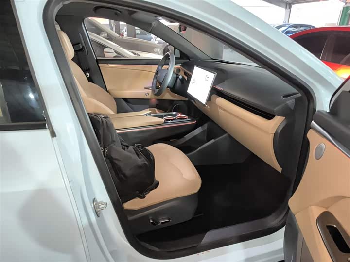 Фото 25 - BAIC Arcfox Alpha T5