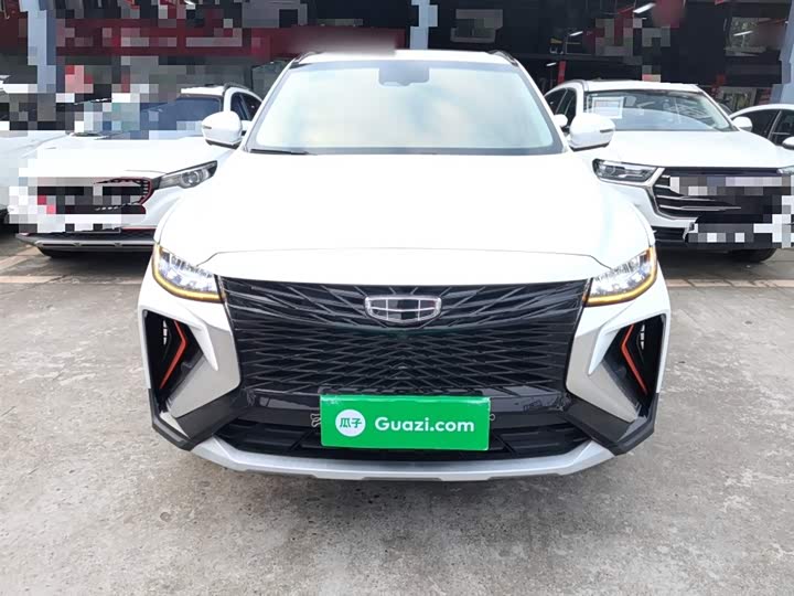 Фото 3 - Geely Atlas