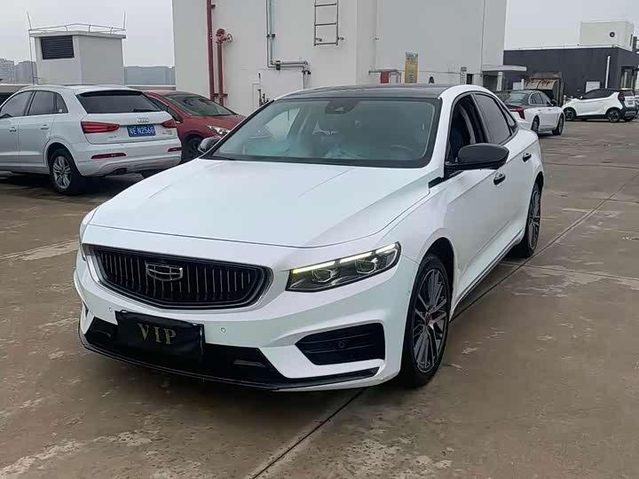 Фото 1 - Geely Preface