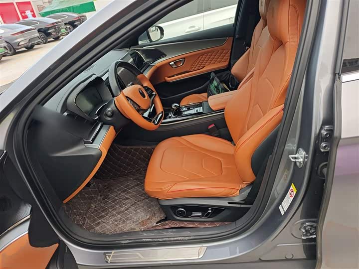 Фото 15 - BYD Han