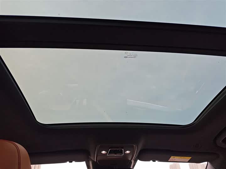 Фото 18 - BYD Han