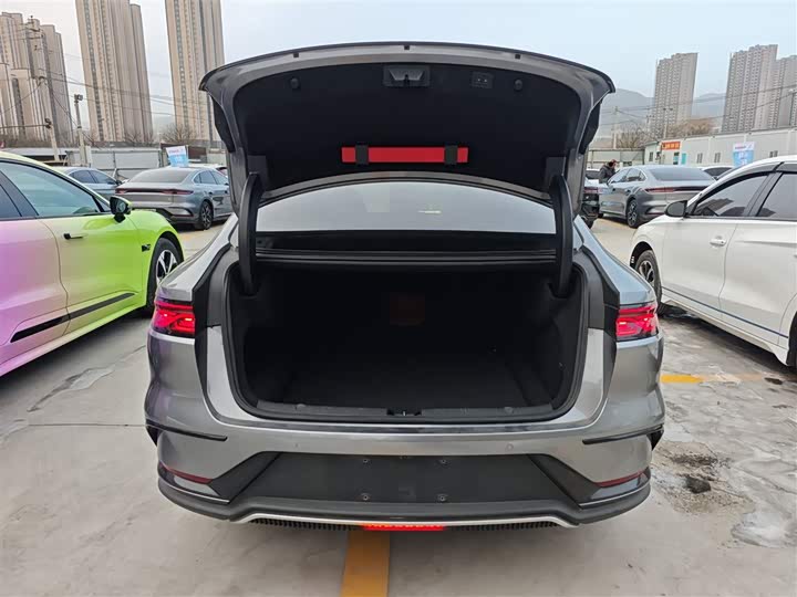 Фото 19 - BYD Han