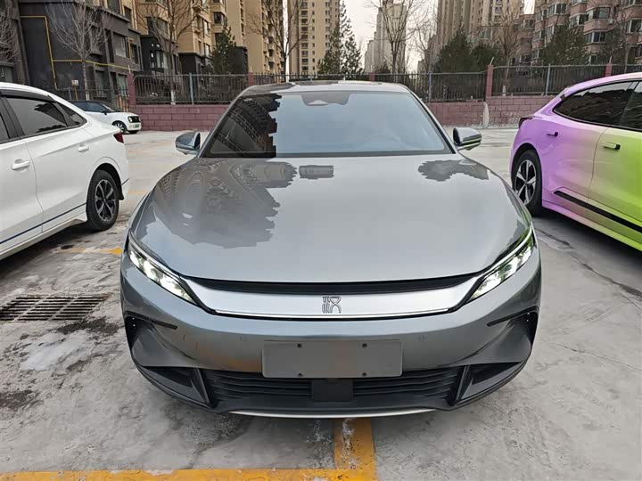 Фото 3 - BYD Han