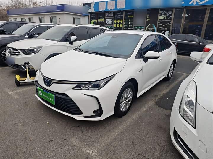 Фото 5 - Toyota Corolla