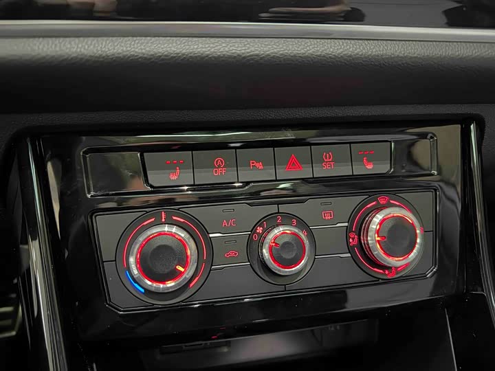 Фото 11 - Jetta VS7