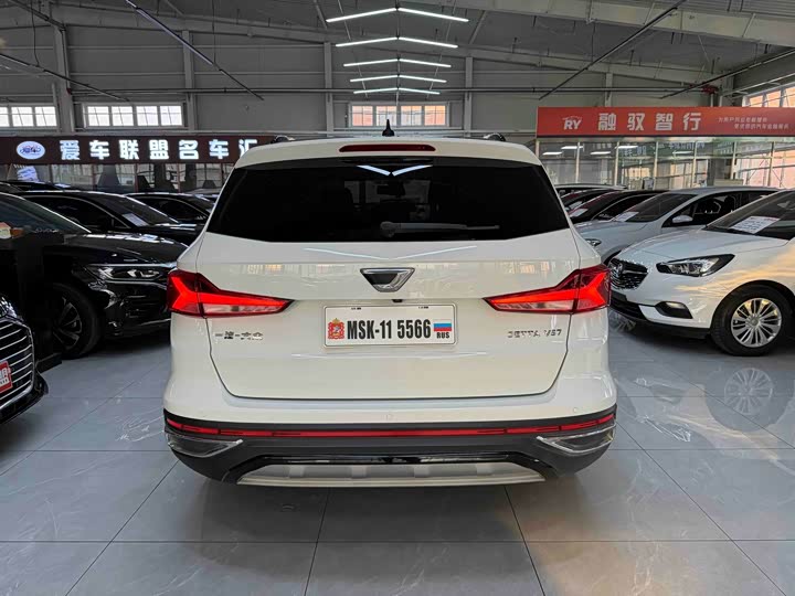 Фото 5 - Jetta VS7