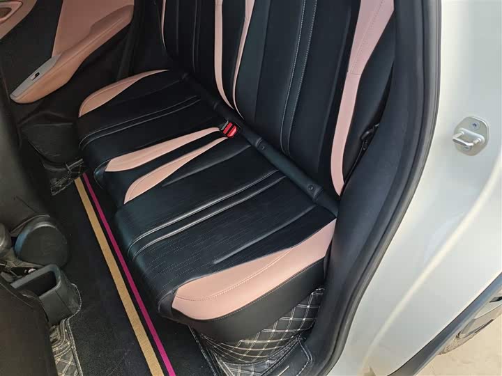 Фото 17 - BYD Seagull