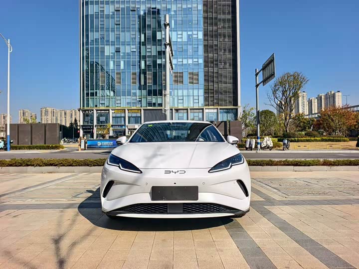 Фото 2 - BYD Seal 06 Hybrid/EV