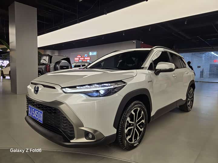 Фото 1 - Toyota Frontlander