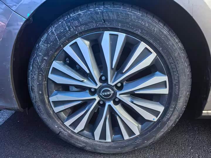 Фото 3 - Nissan Teana