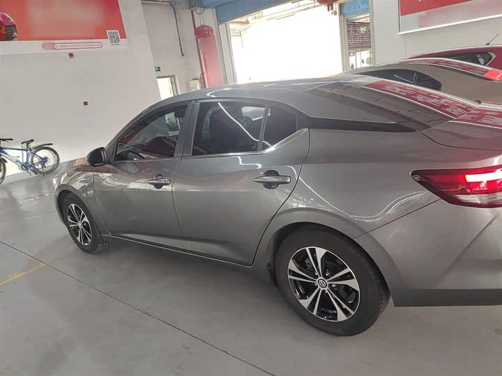 Фото 5 - Nissan Sylphy