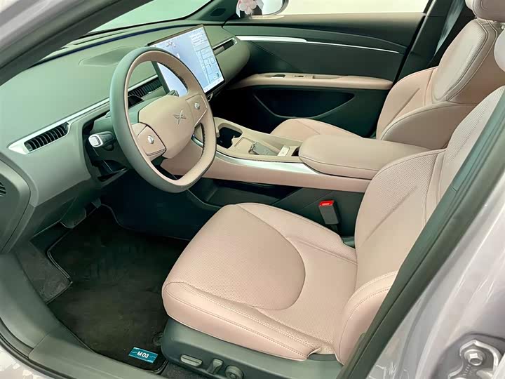 Фото 6 - XPeng Mona M03