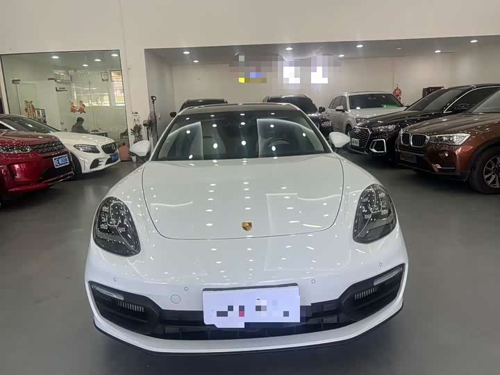 Фото 4 - Porsche Panamera