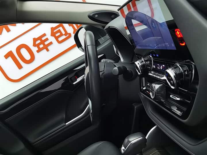 Фото 22 - Toyota Highlander