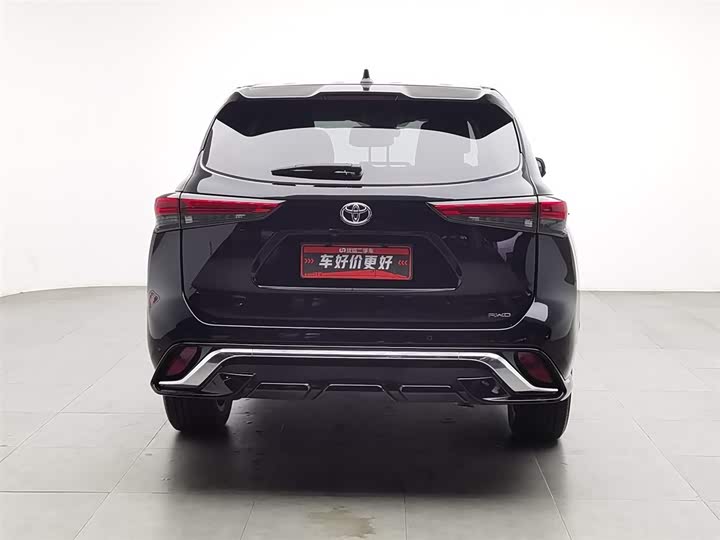 Фото 4 - Toyota Highlander