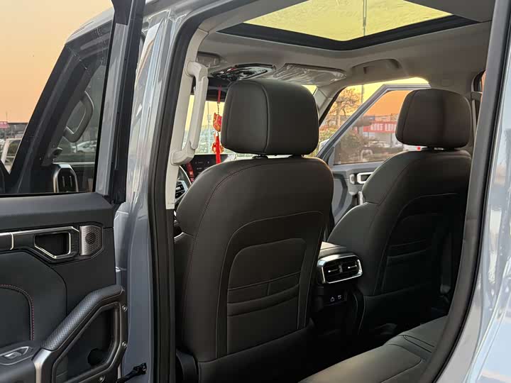 Фото 11 - Jetour T2