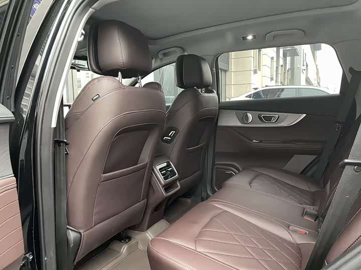 Фото 12 - Chery Tiggo 8 Pro