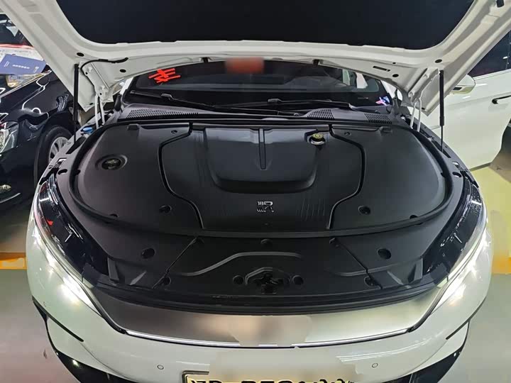 Фото 20 - BYD Han