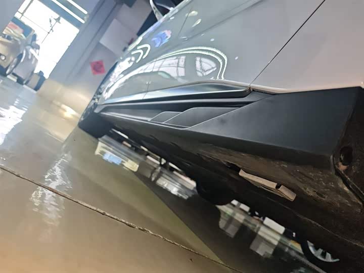 Фото 22 - BYD Han