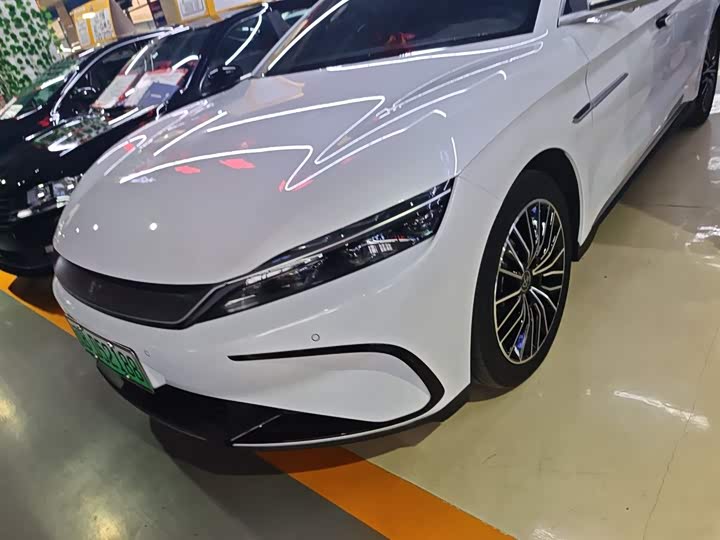 Фото 24 - BYD Han