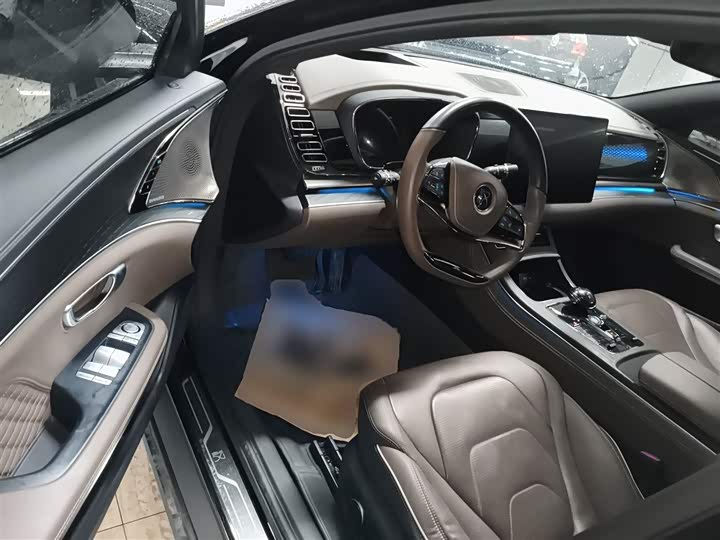 Фото 16 - BYD Han