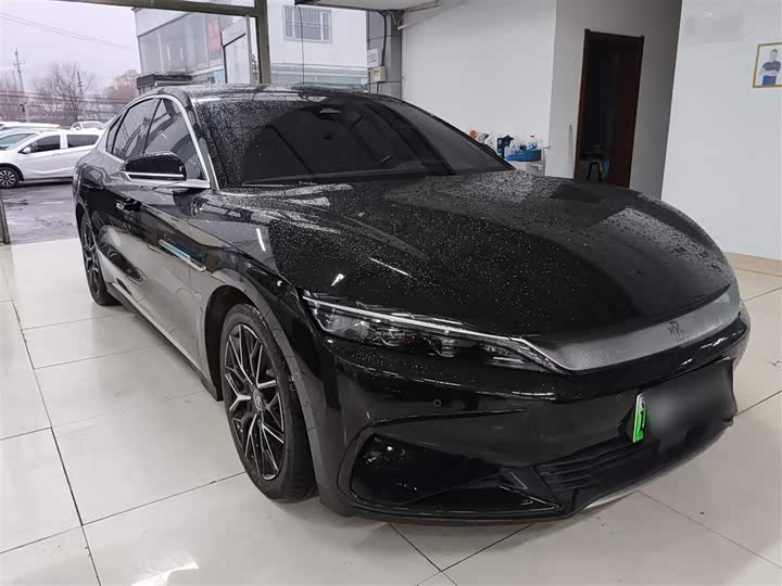 Фото 4 - BYD Han