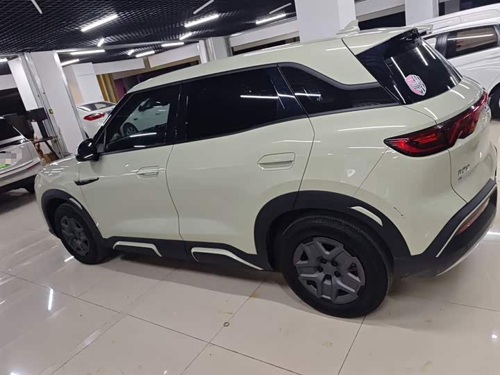 Фото 5 - BYD Yuan Up