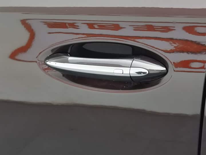 Фото 18 - Buick Enclave