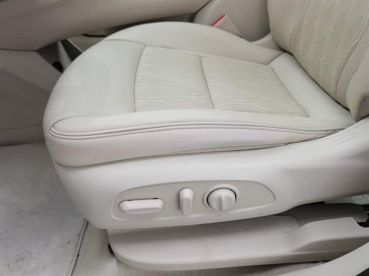 Фото 20 - Buick Enclave