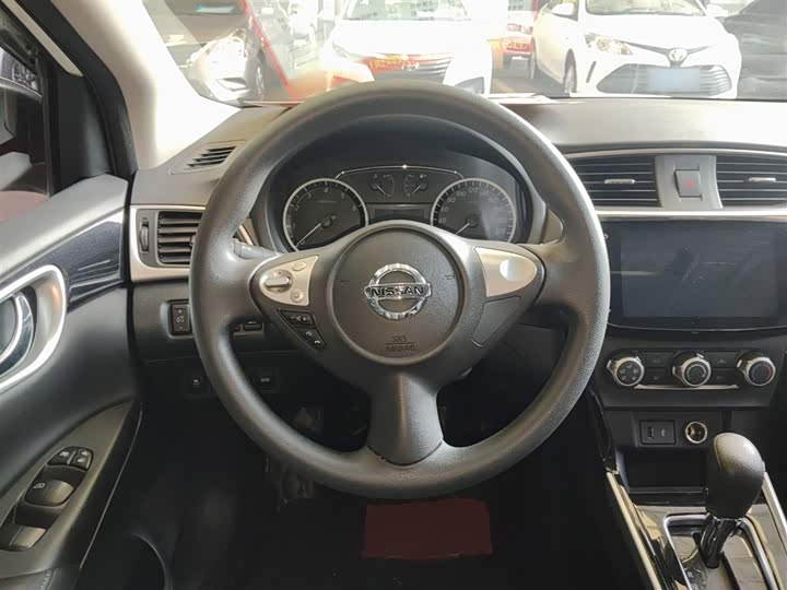 Фото 11 - Nissan Sylphy