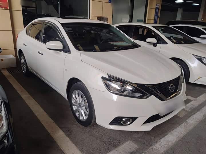 Фото 4 - Nissan Sylphy
