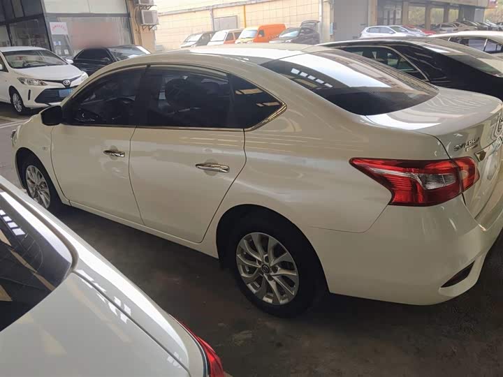 Фото 5 - Nissan Sylphy