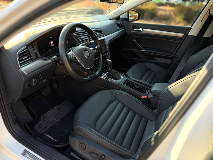 Фото 4 - Volkswagen Lamando L