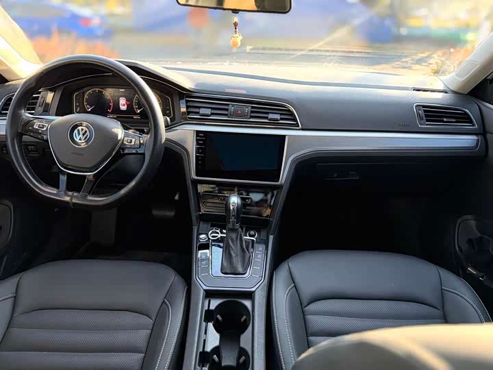 Фото 6 - Volkswagen Lamando L
