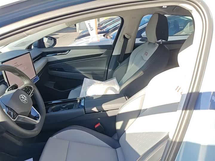 Фото 22 - Volkswagen ID.7 Vizzion