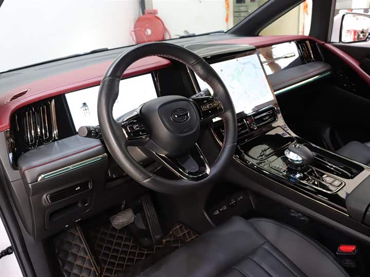 Фото 11 - GAC Trumpchi M8