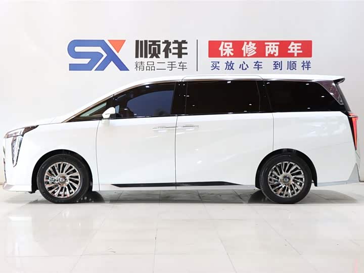 Фото 7 - GAC Trumpchi M8