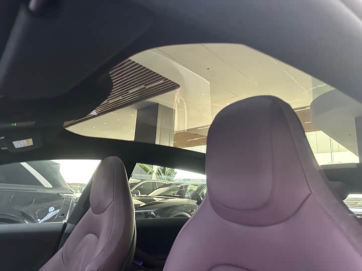 Фото 6 - Nio ET5T