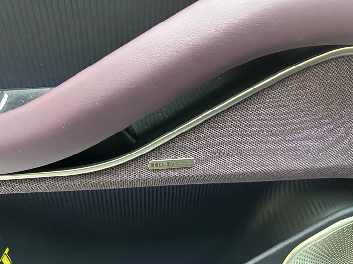 Фото 8 - Nio ET5T