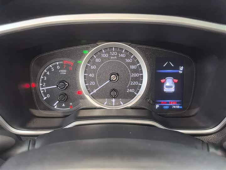 Фото 12 - Toyota Frontlander