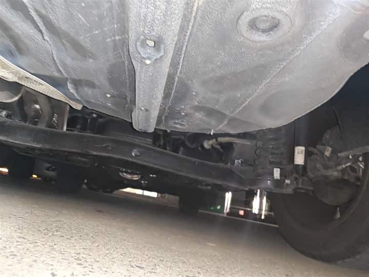 Фото 25 - Volkswagen Tharu