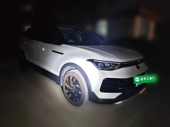 Фото 26 - Volkswagen Tharu