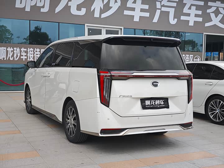 Фото 7 - GAC Trumpchi E9